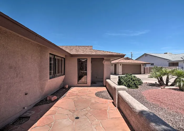 Heated Pool, Spa & Mtn Views: Lake Havasu Home!