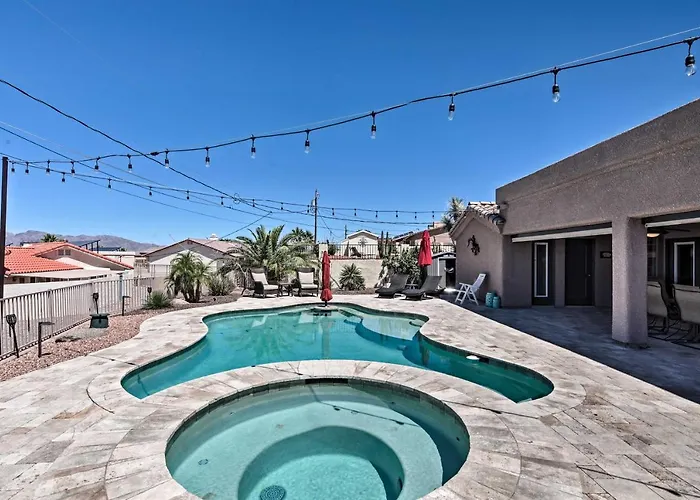Pool, Hot Tub & Lake Views: Lake Havasu Home!