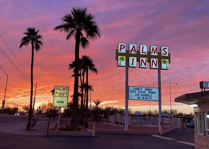 Palms Inn