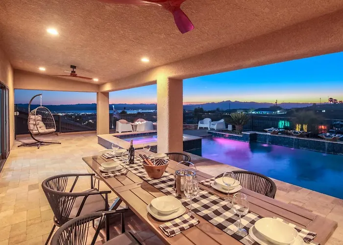 Views! Luxury Lake Home W/ Pool, Spa & Fire Pit!