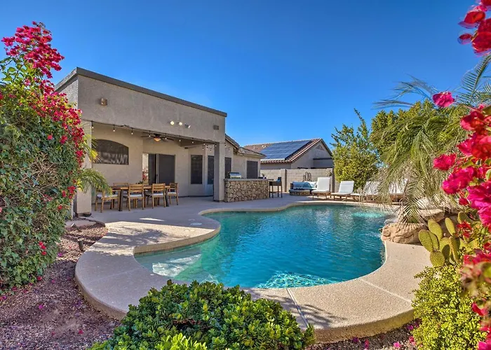 Close To Hikes! Snowbird Oasis W/ Pool In Estrella
