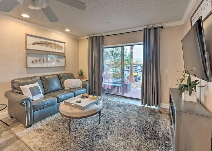 Walk To Beach: Lake Havasu Condo W/ Pool Access