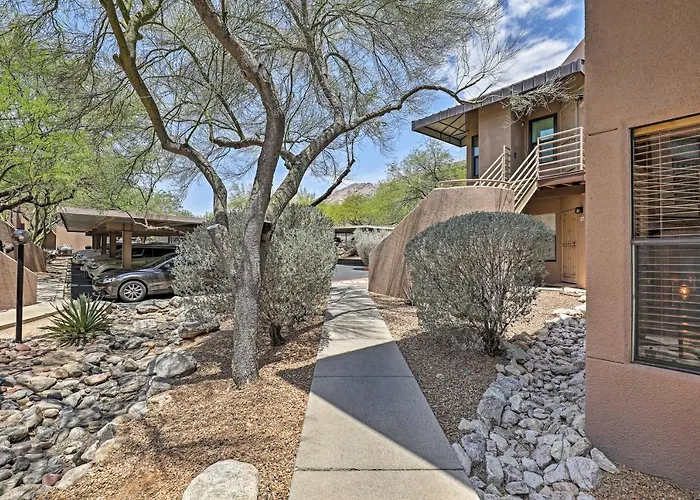 Tucson Desert Retreat W/ Pool + Hot Tub Access!