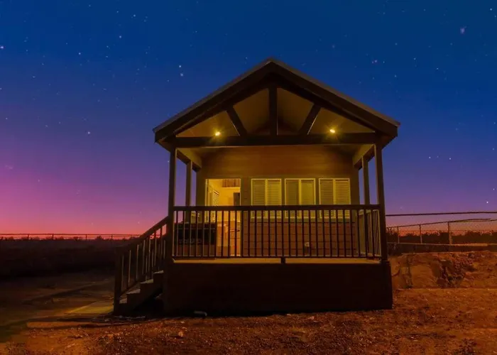 079 Tiny Home Nr Grand Canyon South Rim Sleeps 8