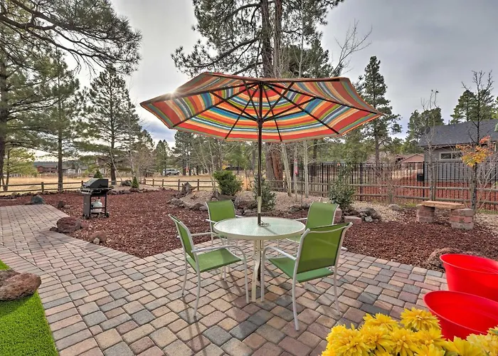 Arizona Home W/ Patio, Fire Pit & Gas Grill