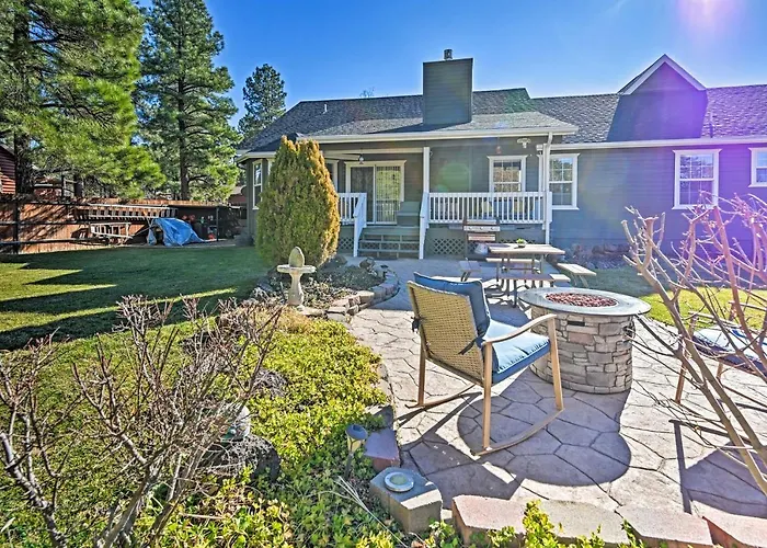 Near Trails, Lakes & Golf: Pinetop Home W/ Deck