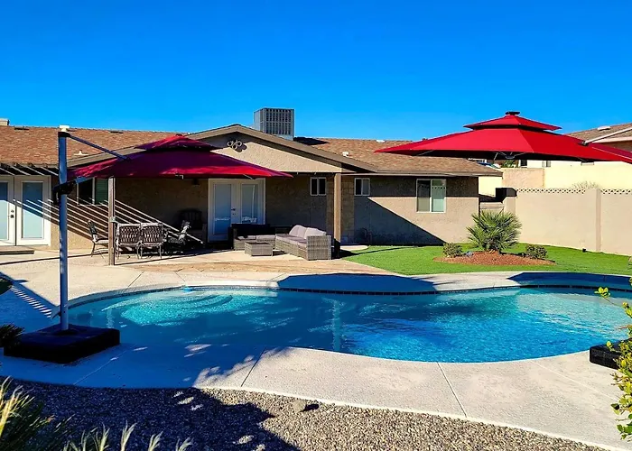 Private Pool And Patio Modern Lake Havasu Home!