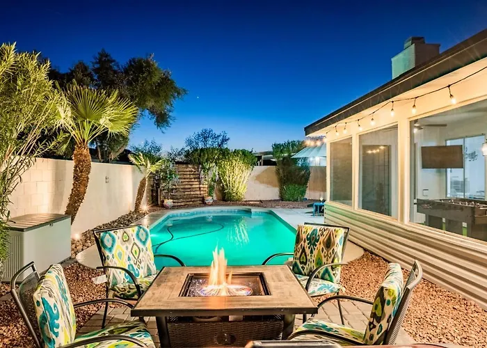 Superhost Luxury Home - Cardinals Stadium, Bbq & Heated Pool