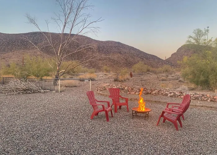 Desert Backdrop With Firepit Pets And Nature Access