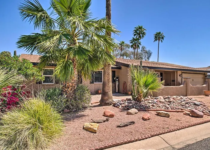 Lovely Mesa Escape With Private Pool And Hot Tub!
