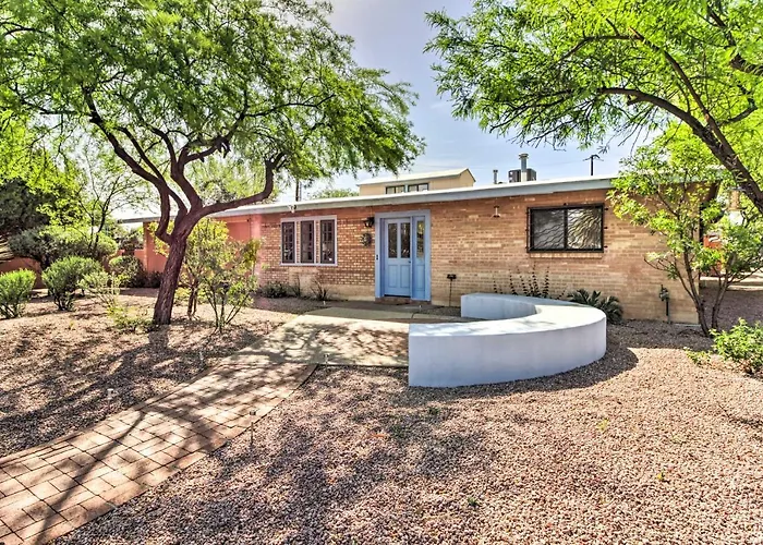 Delightful Family Getaway W/ Covered Patio!