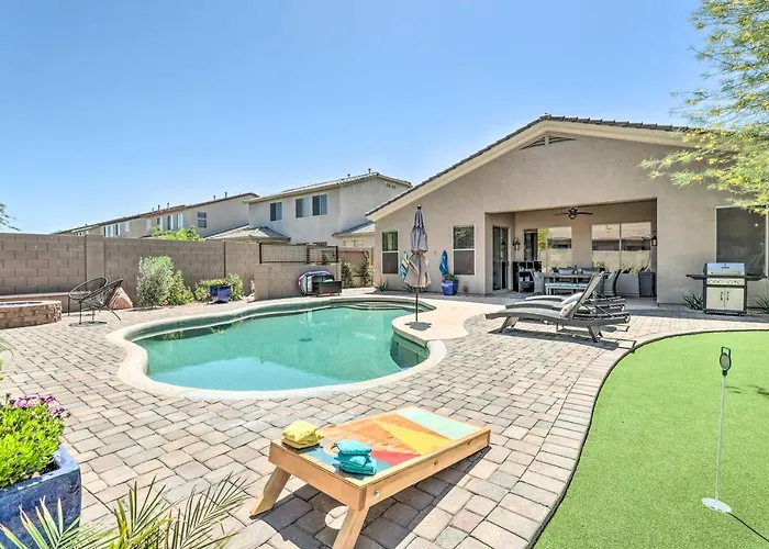 Near Golf & Spring Training: Goodyear Home W/ Pool