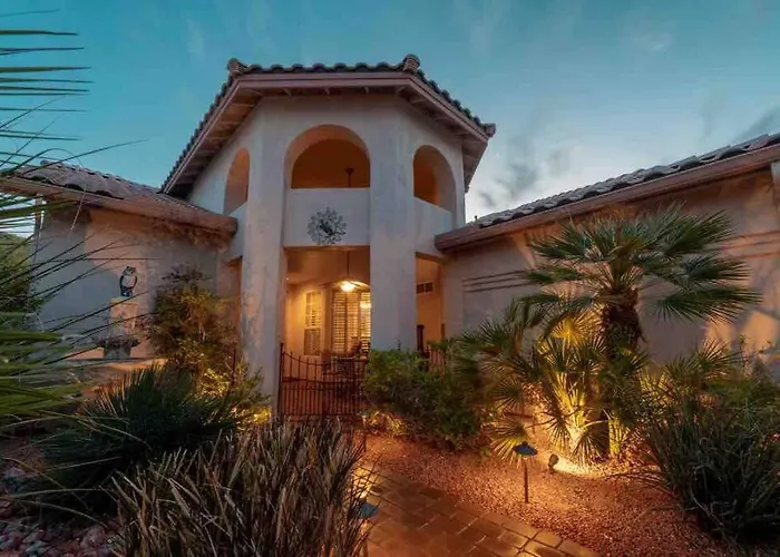 Mountain View Hideaway With Heated Pool