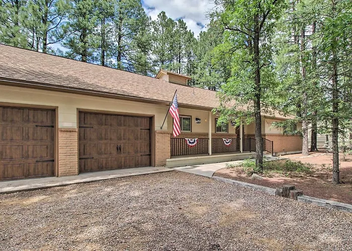 Family Cabin W/ Game Room! 32 Mi To Sunrise Resort