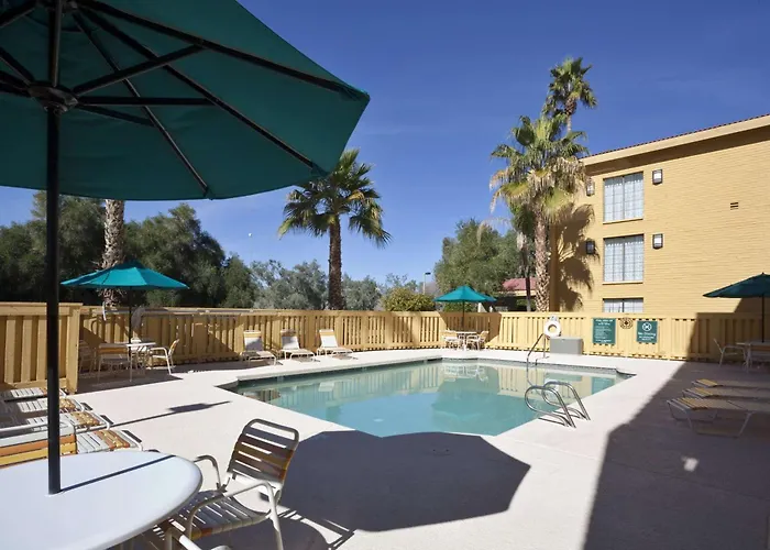La Quinta Inn By Wyndham Phoenix Sky Harbor Airport