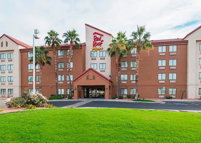 Red Roof Inn Plus + Phoenix West