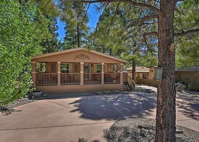 Near Hiking: Munds Park Cabin W/ Deck & Yard