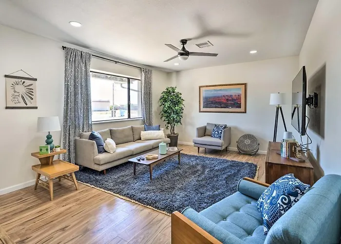 Pool + Backyard Oasis! Snowbird Escape In Phoenix