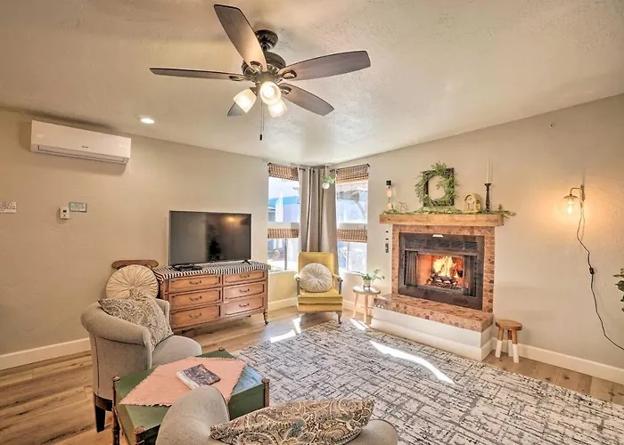 Central Williams Studio With Fireplace On Route 66!