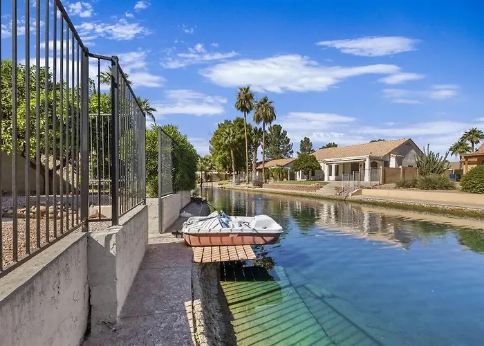 Studio On The Lake W/ Pool, Hot Tub & Tennis