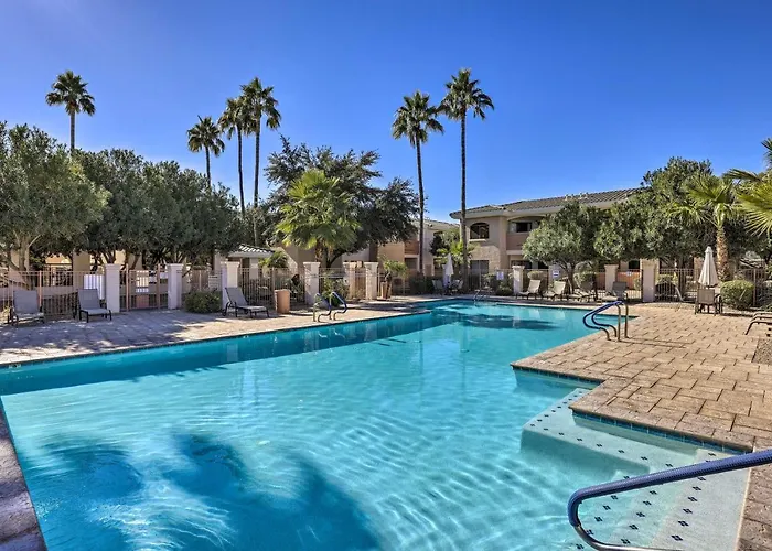 Families & Dogs Welcome! Phoenix Condo W/ Pool
