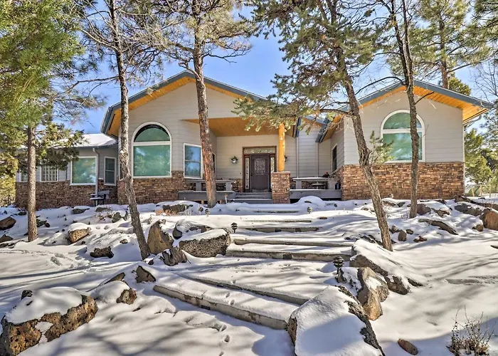 Patio & Forest View: Peaceful Show Low Home