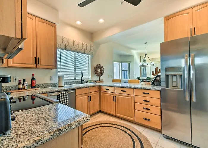 Pool Access Mountain-View Condo in Fountain Hills