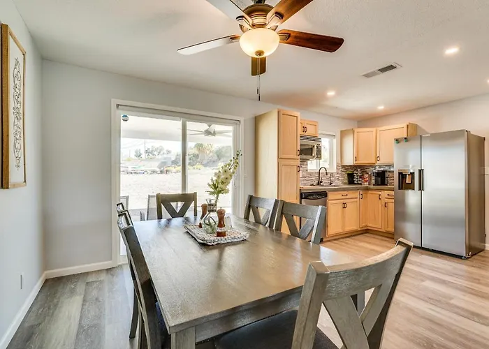 2 Mi To Lake Havasu Home With Patio!