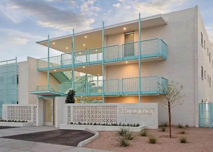 Dtph Modern Designer Studio - Pool & Parking -