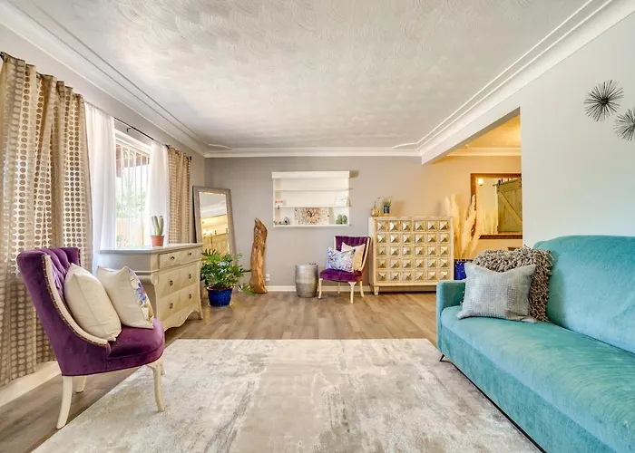 Single-Story Retreat ~ 1 Mi To Downtown Tucson!