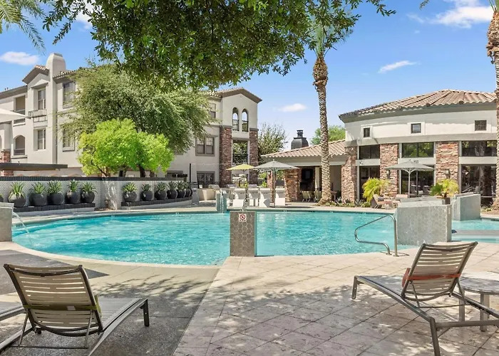 Cozysuites At Glendale