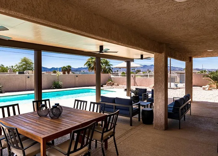 Centrally Located Lake Havasu Home W/ Huge Patio!