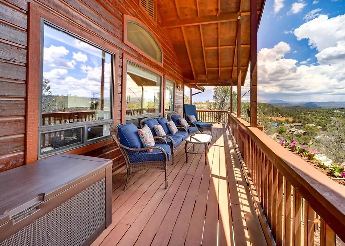Fire Pit & Views: 'Falconcrest' Cottage In Payson!