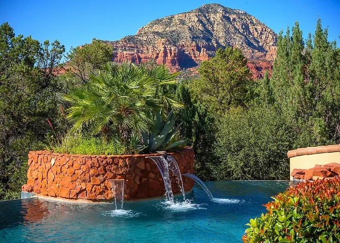 Palatial Paradise With Breathtaking Views Of Red Rock And Stunning Infinity Pool