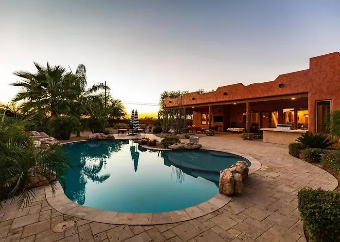 Sprawling Arizona Oasis W/ Dream Backyard