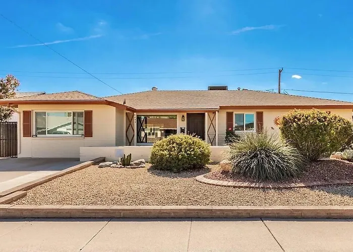 Southwestern Style Home Near Old Town Scottsdale