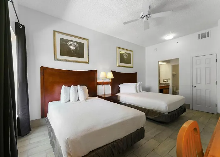 Scottsdale Upgraded 1 Bd 1 Ba 2 Queen Beds