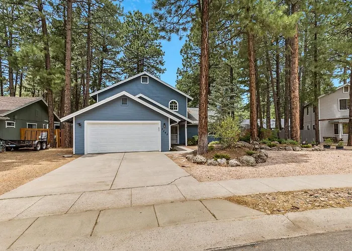 Family Friendly Escape~ Close To Downtown ~Airport ~Sedona & Grand Canyon