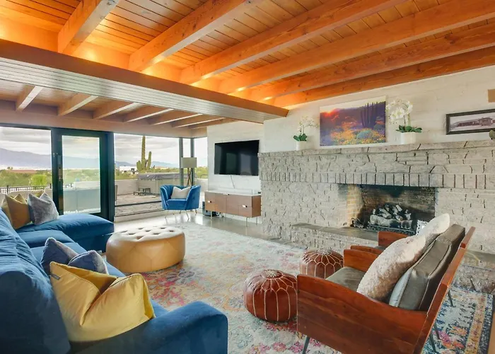Hollywood Hills Of Tucson: 20 Acres, Pool, Hot Tub