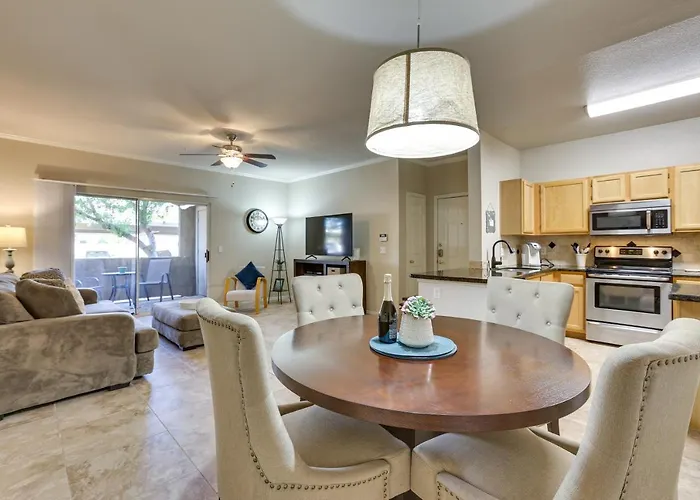 Walk To Papago Park: Central Condo W/ Resort Perks