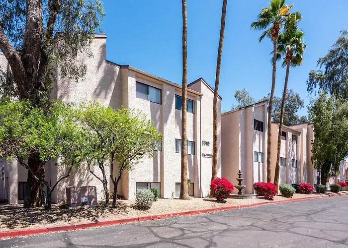 Stylish 1Bd In Of Old Town Heated Hottub