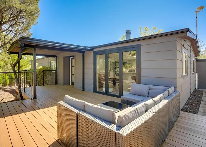 Mtn Views: Bright & Airy Sedona Home!