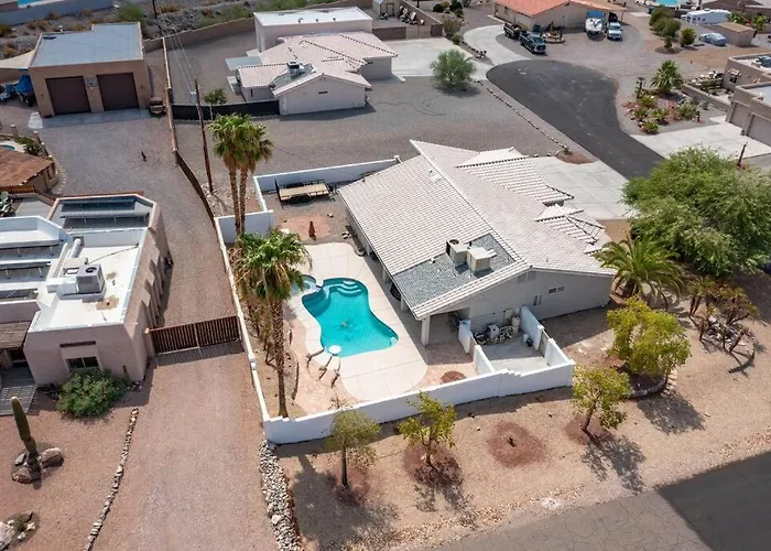 Havasu Regal - Pool, Spa, Boat Parking, Boho Design