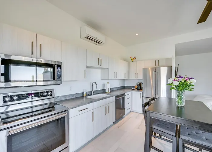 Near Trails! Mtn-View Couples Haven In Queen Creek