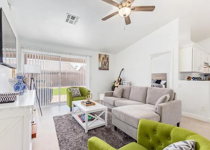 Vernon House 4Br Furnished Phoenix Home For Extended Stays