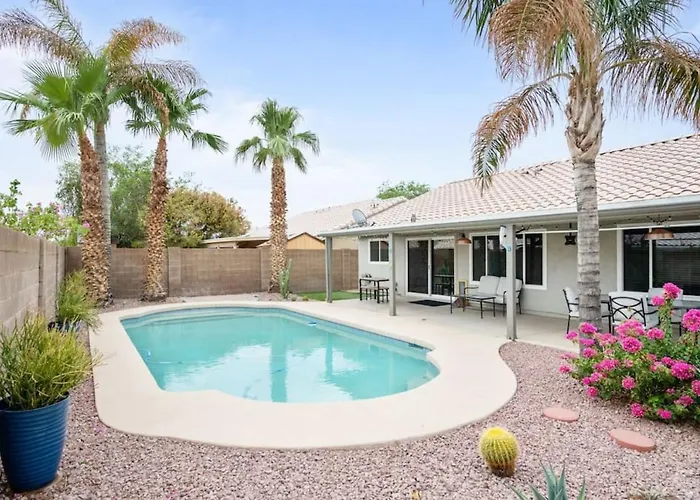 Sunkissed Private Pool 3Br Oasis W Outdoor Lounge