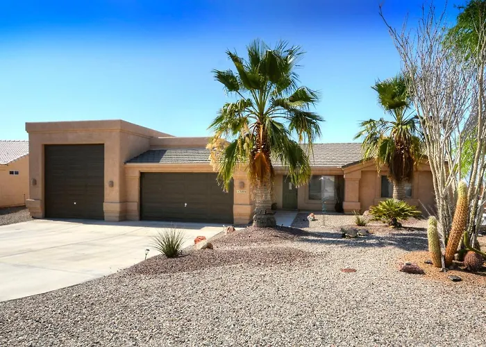 Resort Style Pool Spa Home Perfect Lake View