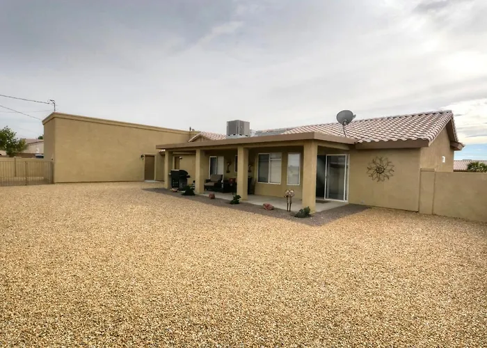 Trendy Southside Beauty With Rv Access