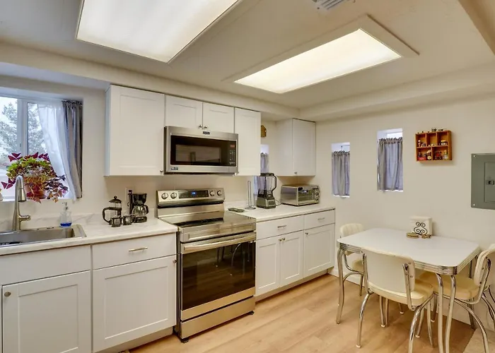Tucson Studio ~ 2 Mi To University Of Arizona!