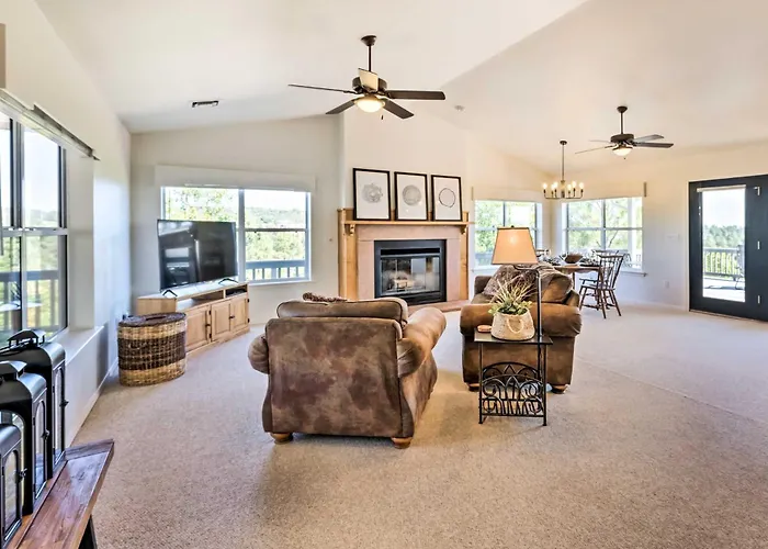 Majestic Views & Wraparound Deck: Show Low Haven